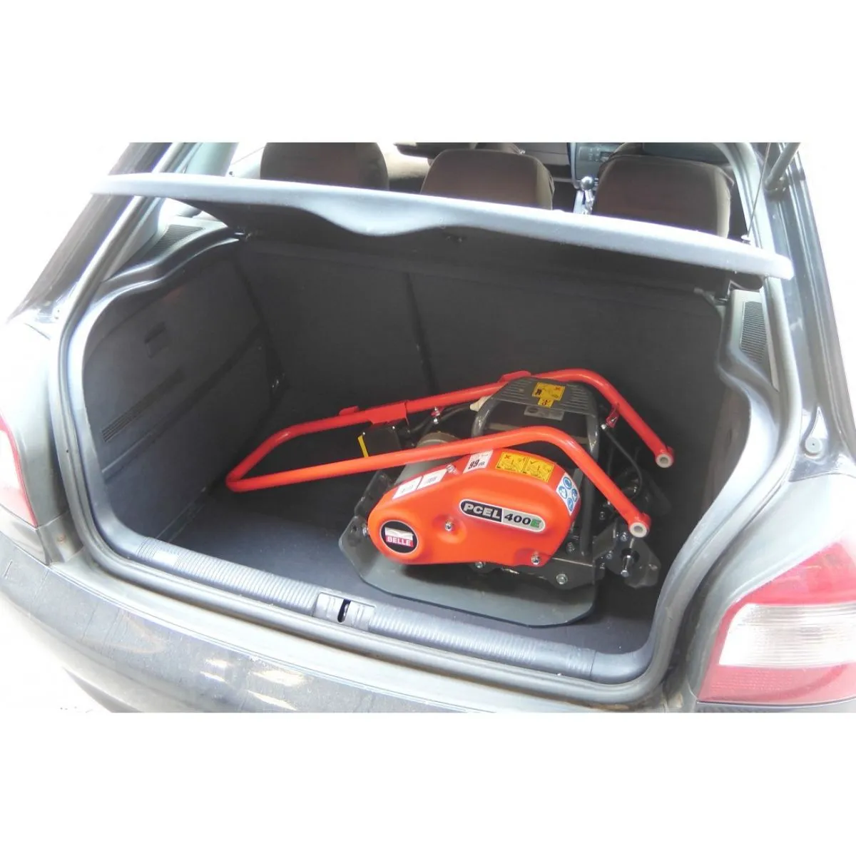 Belle ELE4001 PCEL400E 50Hz Electric Plate Compactor 110V Powerful for Efficient Ground Compaction