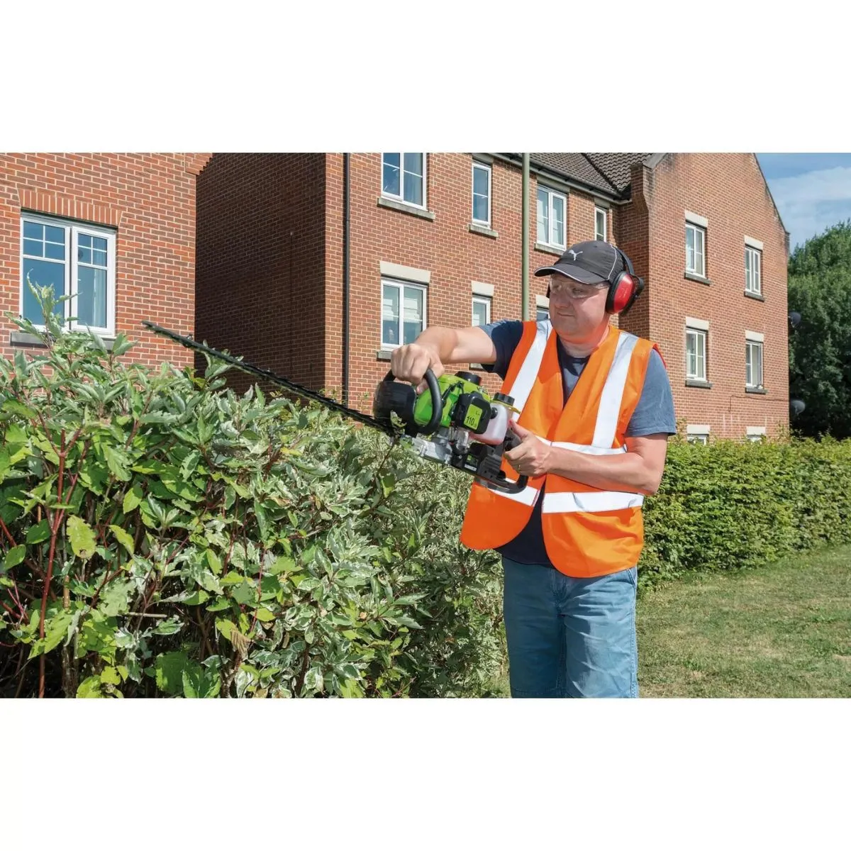 Draper HTP256 500mm Petrol Hedge Trimmer 22.5cc 32319