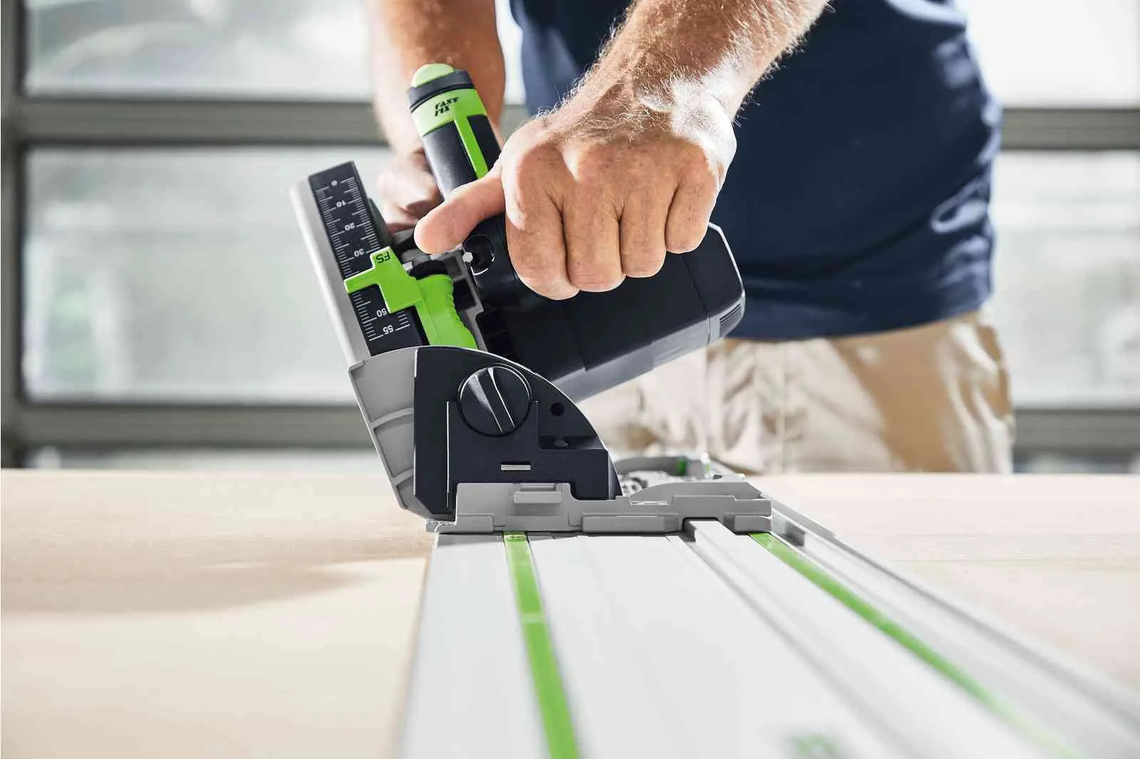Festool TS 55 FEBQ-Plus 230V GB Circular Plunge-Cut Saw - 576706 With Mobile Dust Extractor 574843