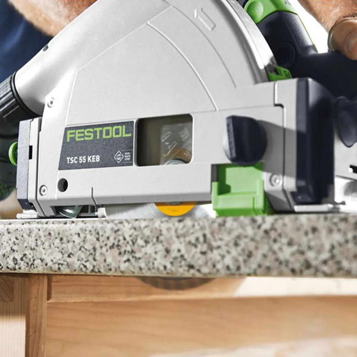 Festool TSC 55 KEB-Basic-5.0 GB 18V BL Plunge-Cut Saw - 577589 With 2 x 5.0Ah Batteries. Charger & 1 x Guide Rail Kit