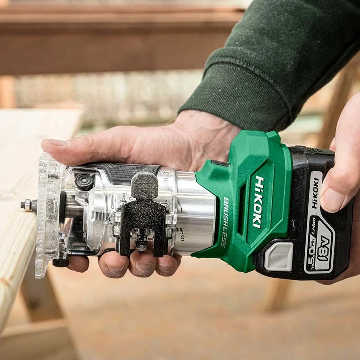 Hikoki M1808DAJ2Z 18V 1/4 Brushless Router Trimmer with 1 x 2.5Ah/5.0Ah Battery & Charger