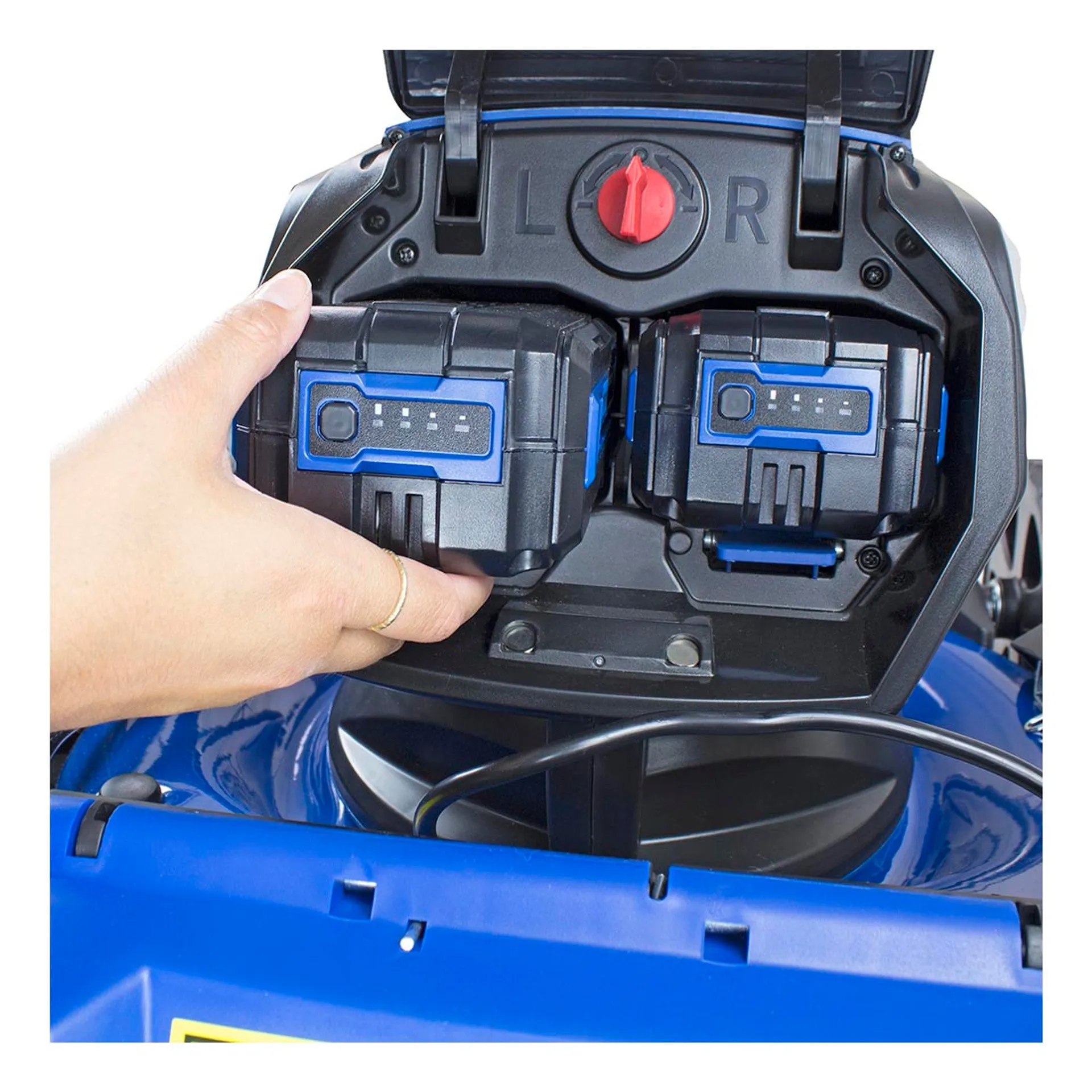 Hyundai HYM80LI460P 80V Cordless Lawn Mower 45cm With 2 x 2.5Ah Li-Ion Battery Powered & Charger