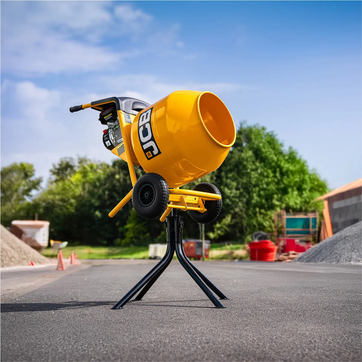 JCB CM150P Petrol 133cc 134L Seam Welded Cement Mixer 100L Working Capacity