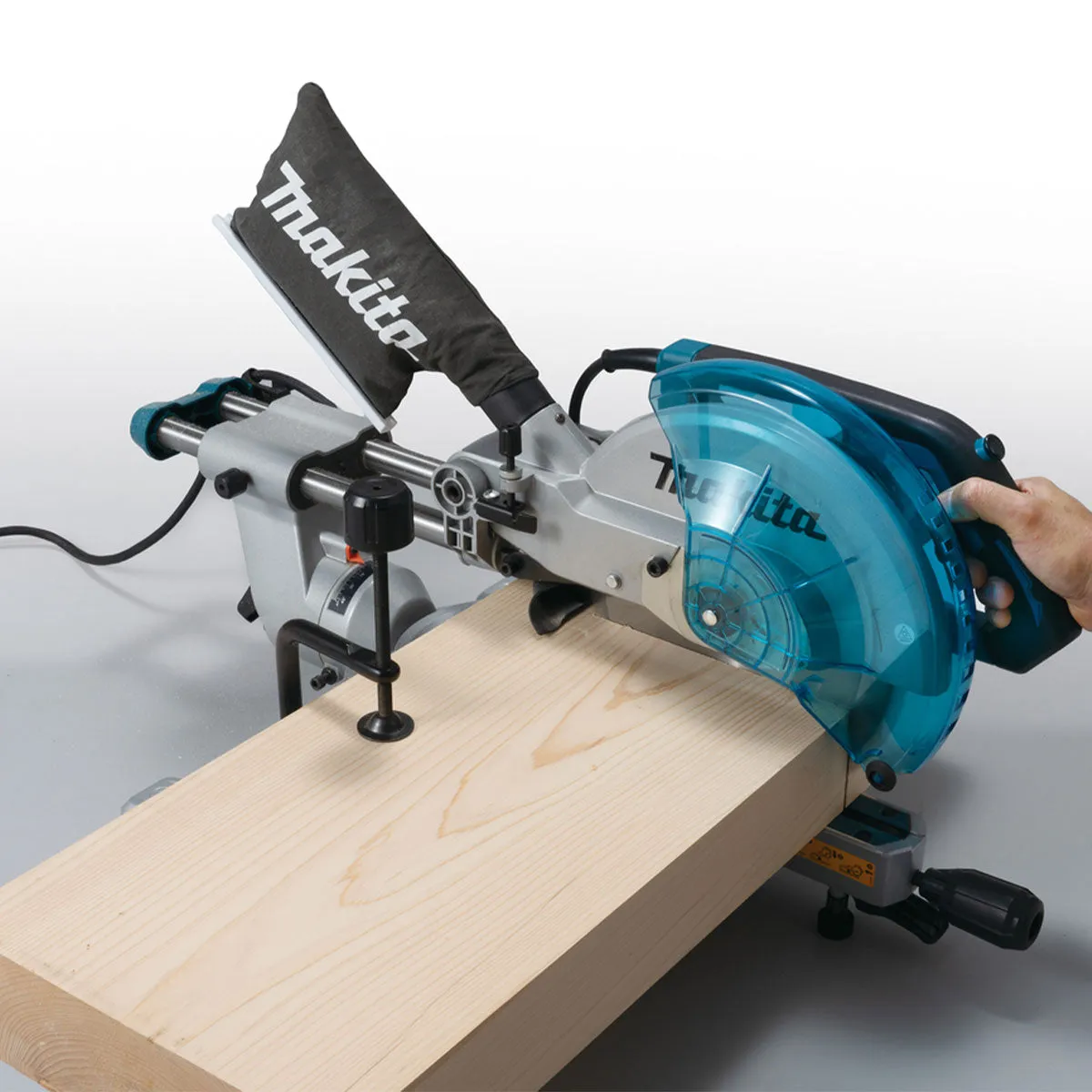 Makita LS1110F/1 260mm Slide Compound Mitre Saw 110V with Universal Wheel Stand