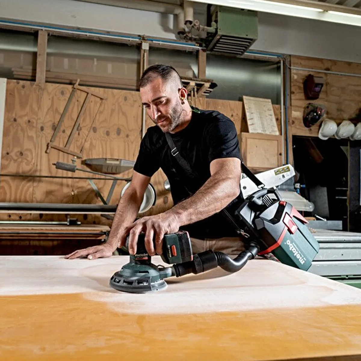 Metabo SXA 18 LTX 150 BL 18V Brushless 150mm Random Orbital Sander Body Only & Metabox 600411840