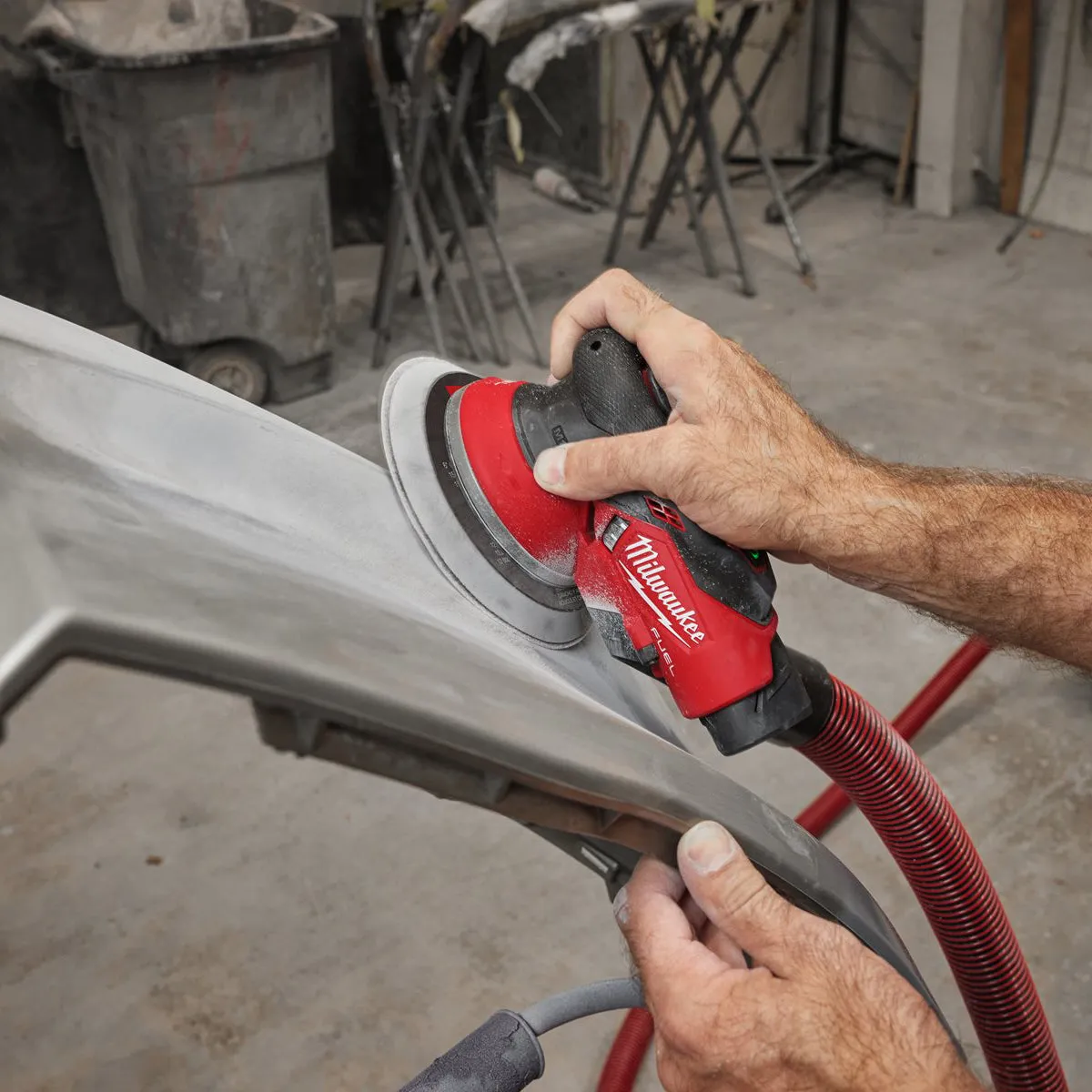 Milwaukee M12FROS5-0 12V FUEL Brushless 150mm Random Orbit Sander with 1 x 2.0Ah Battery & Charger
