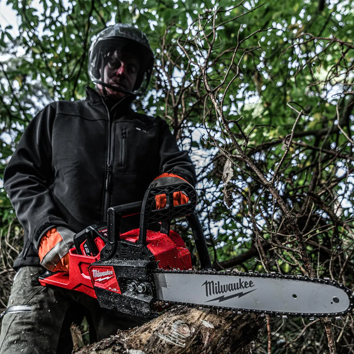 Milwaukee M18FCHS35-0 18V Fuel Brushless Chainsaw 35cm Bar with 2 x 5.0Ah Battery & Charger