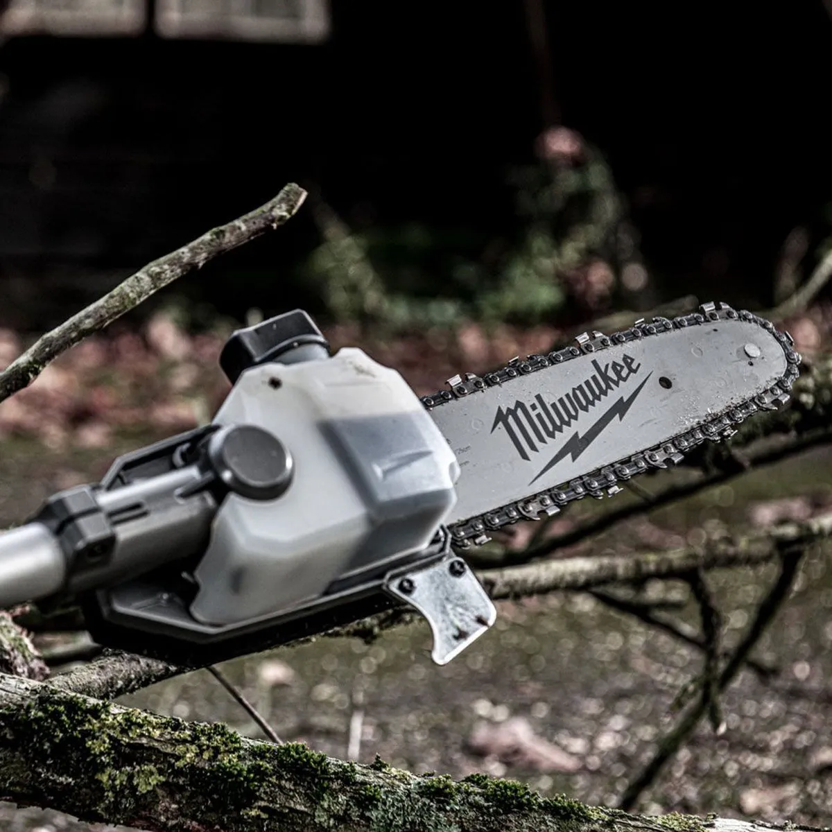 Milwaukee M18FOPH-CSA 18V Quik-Lok Chainsaw Attachment 4932464957