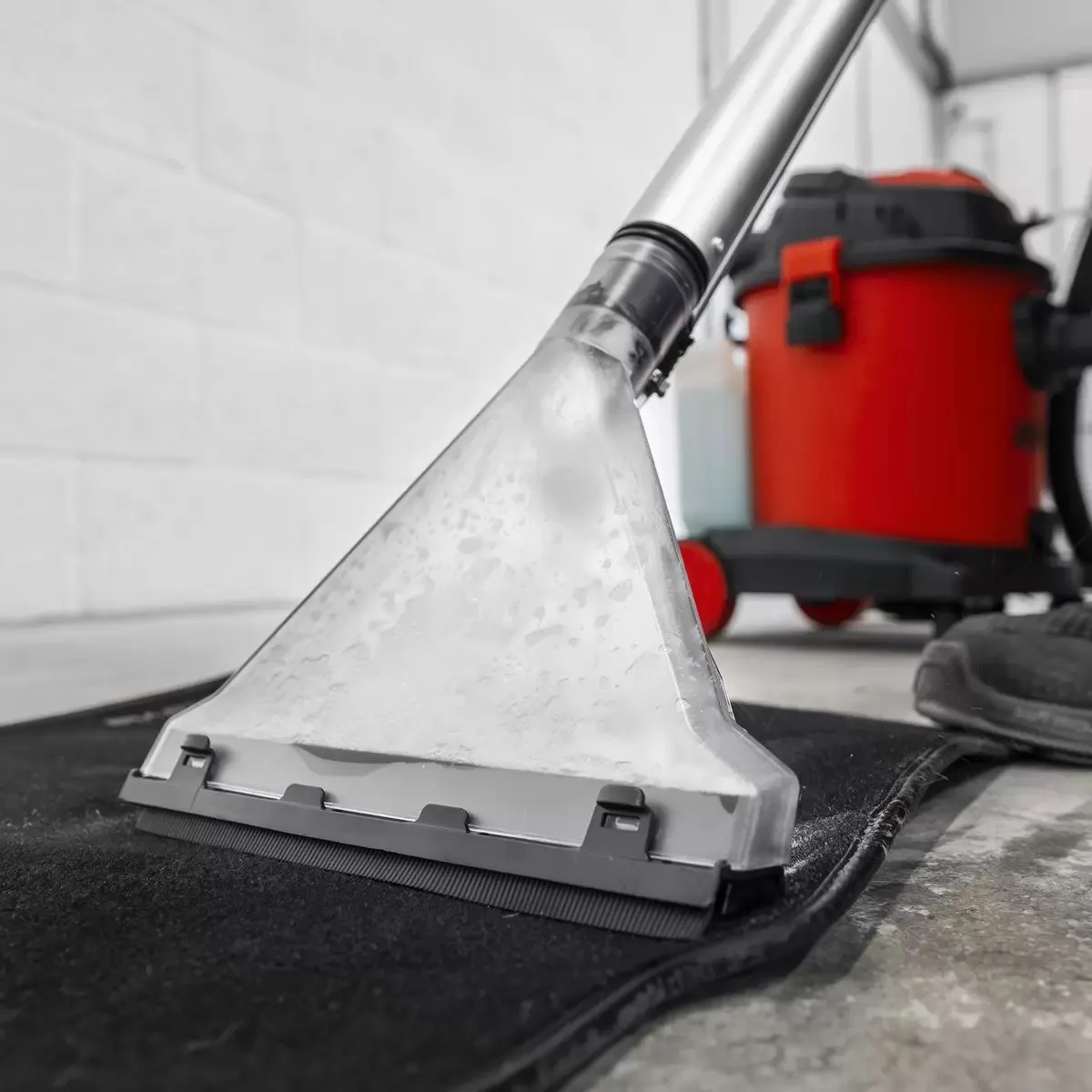 Sealey PC310 20L Valeting Machine Wet & Dry with Accessories 1400W/230V